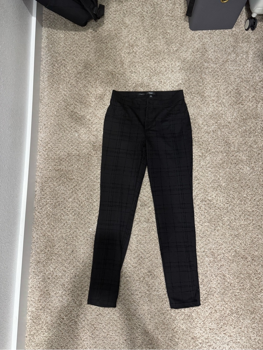 Women’s Vera Wang Pants